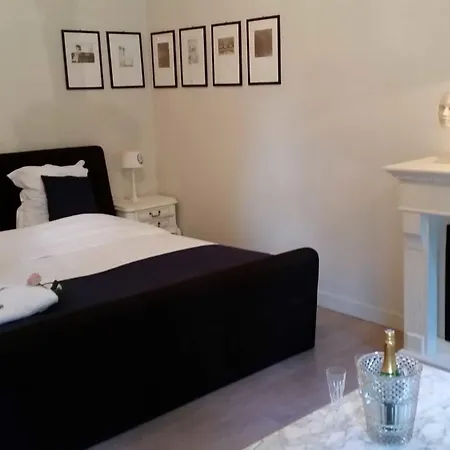 Bed & Breakfast Chateau De L Aviette - Rancennes