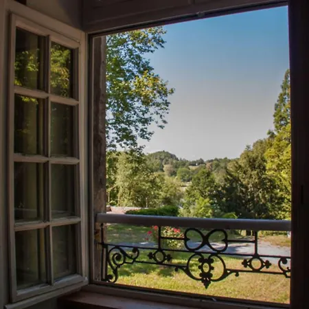 Chateau De L Aviette - Rancennes 3* Givet