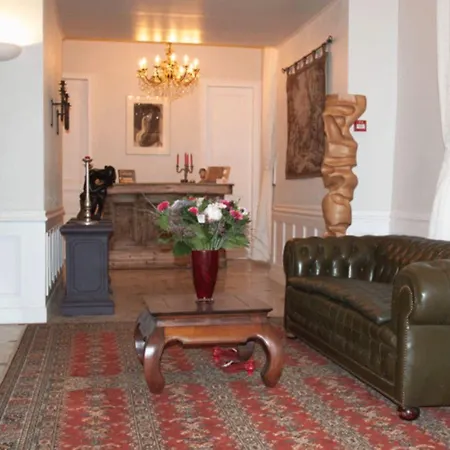 Chateau De L Aviette - Rancennes Bed & Breakfast Givet