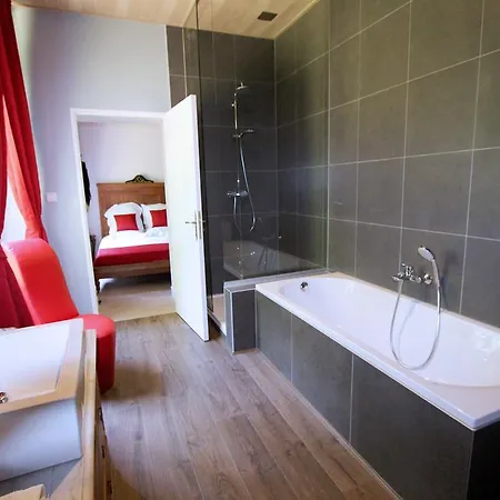 Chateau De L Aviette - Rancennes Bed & Breakfast Givet