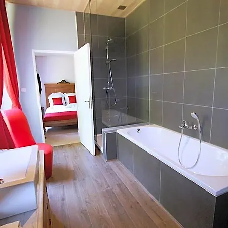 Chateau De L Aviette - Rancennes 3* Givet