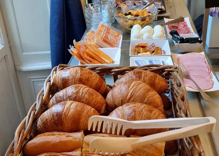 Chateau De L Aviette - Rancennes