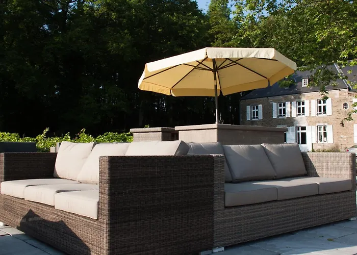 Chateau De L Aviette - Rancennes ジヴェ