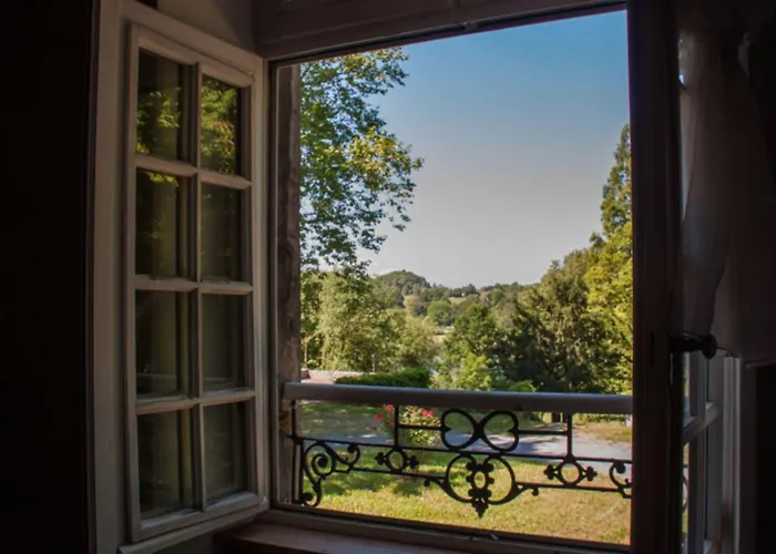 Chateau De L Aviette - Rancennes 3* ジヴェ